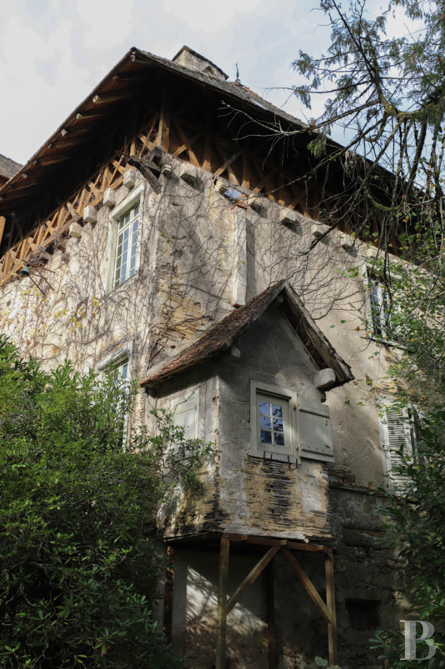 Historic buildings for sale in France near Limoges