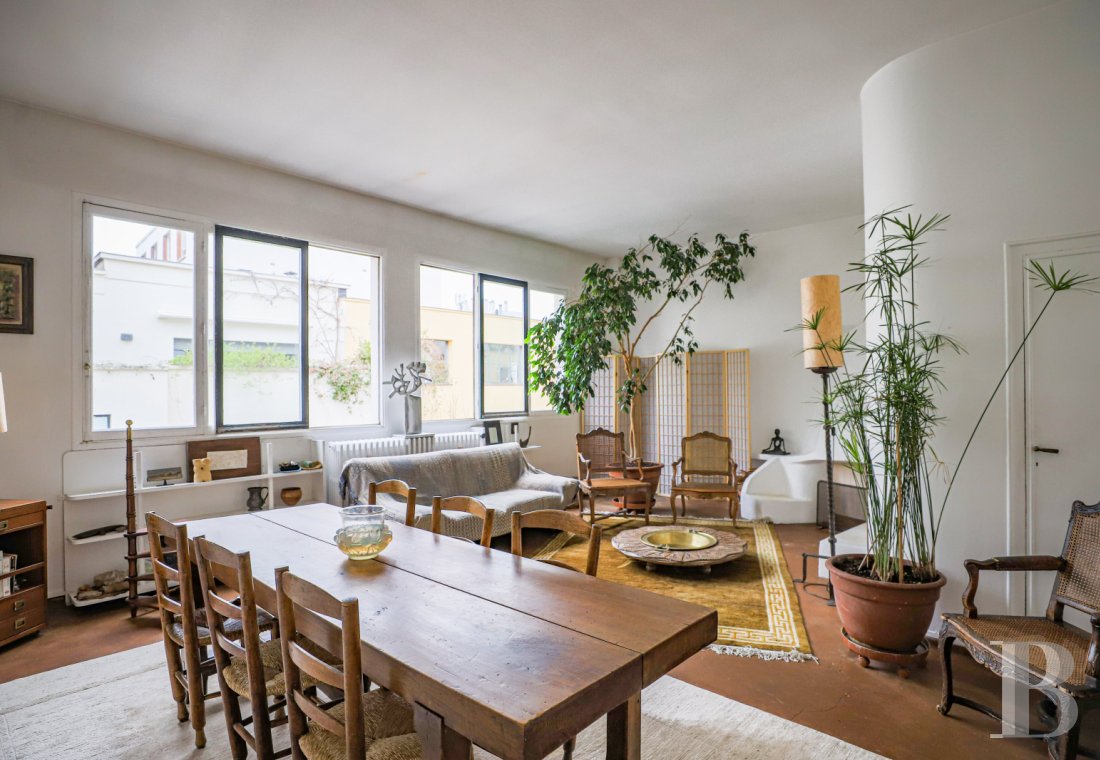 Houses for sale paris 14th in France