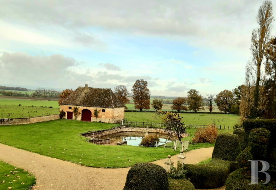 Castles / chateaux for sale in France near Beaune