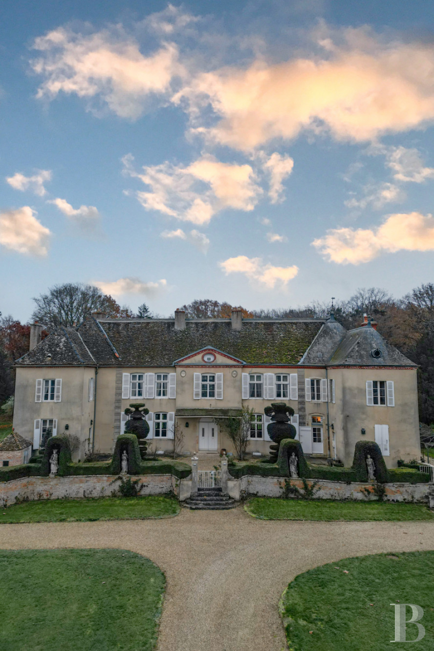 Castles / chateaux for sale in France near Beaune