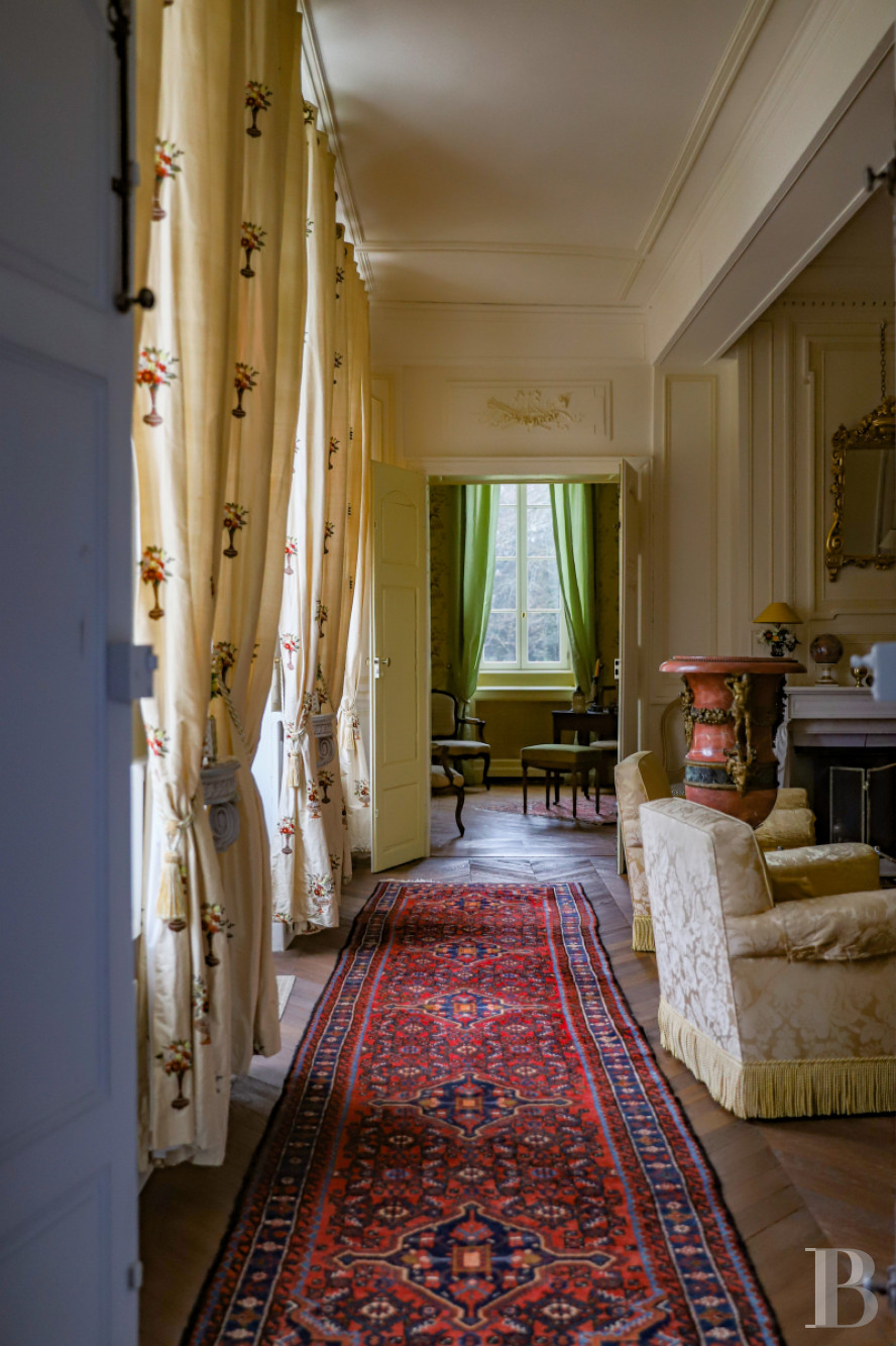 Castles / chateaux for sale in France near Beaune