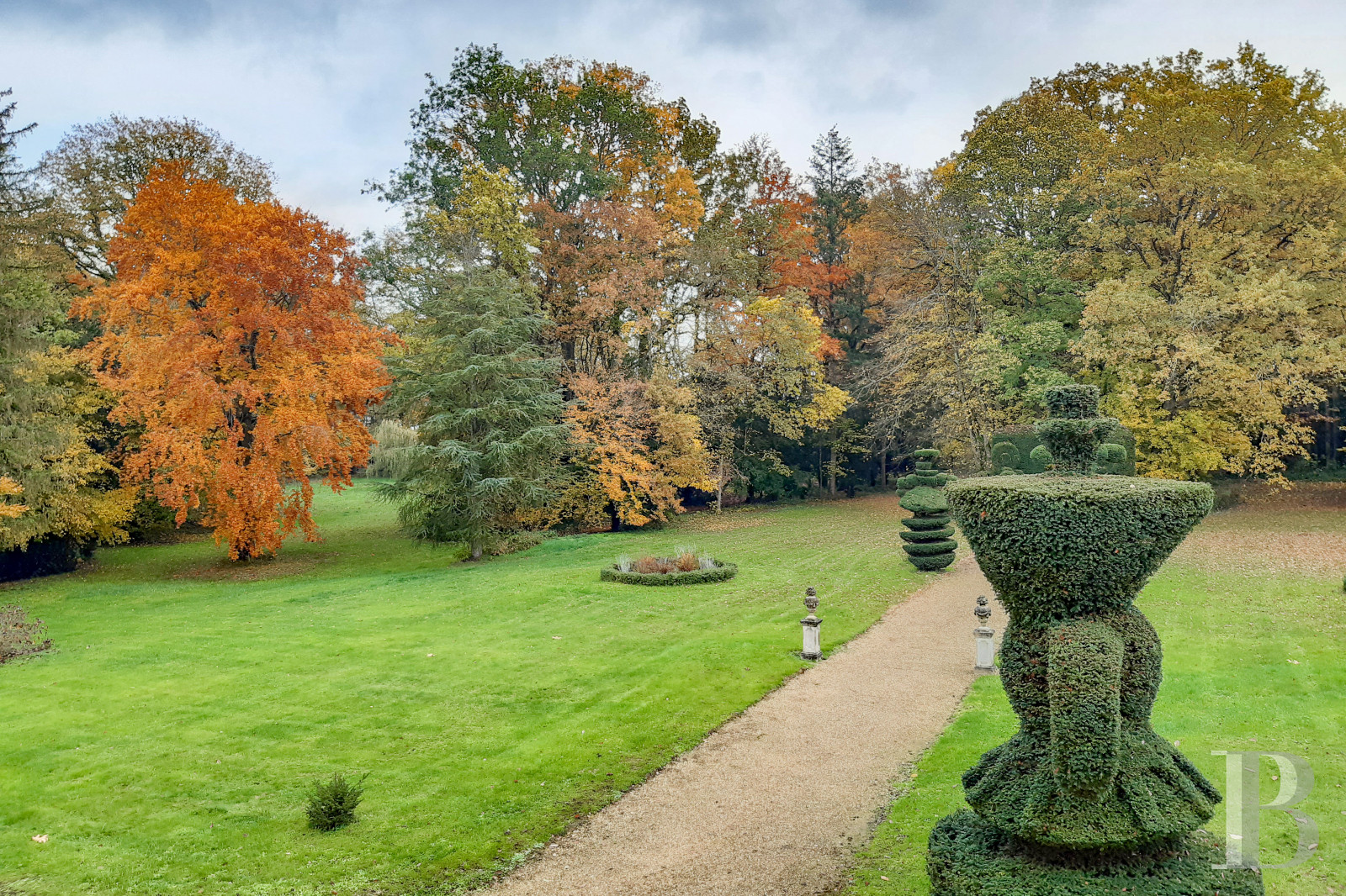 Castles / chateaux for sale in France near Beaune