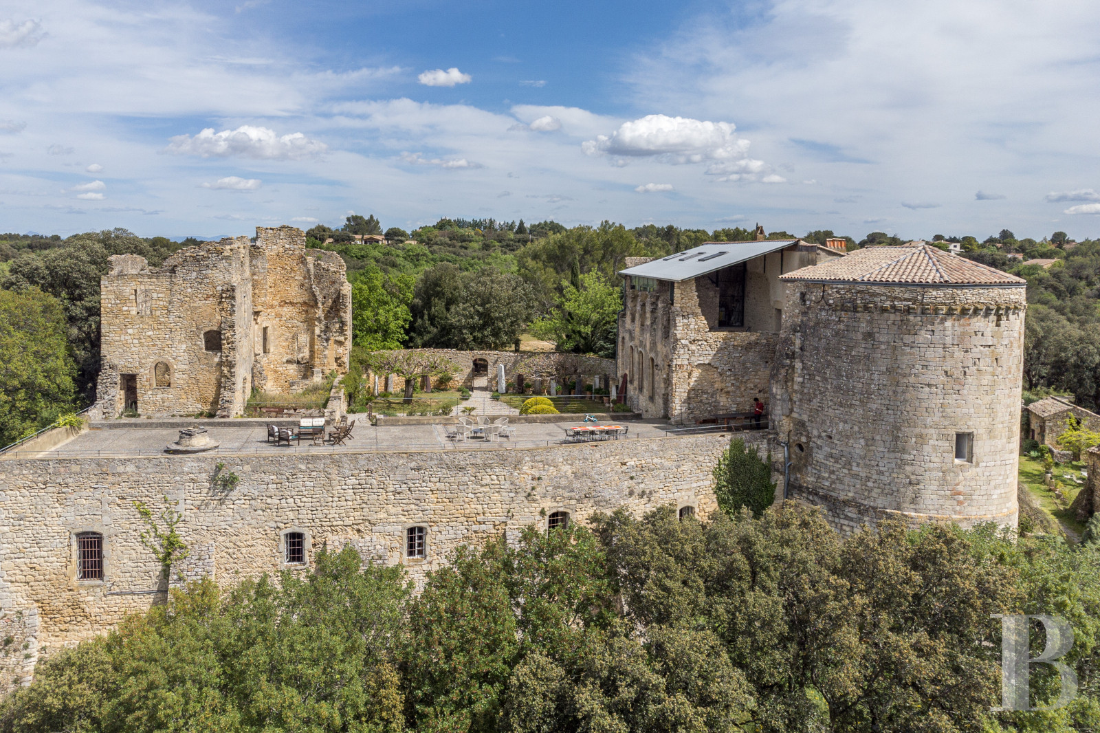 Patrice Besse seasonal rental LanguedocRoussillon A time