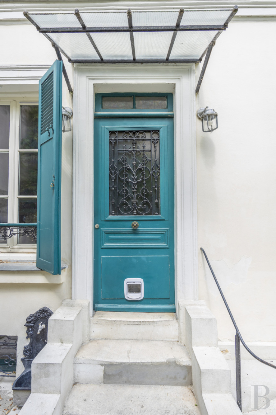 Houses for sale Paris 18th district in France