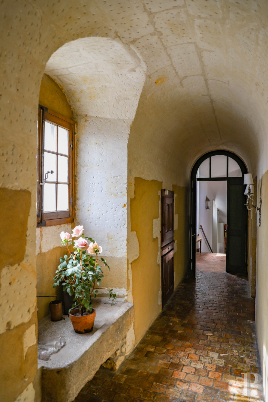 Mansion houses for sale Anjou region in France