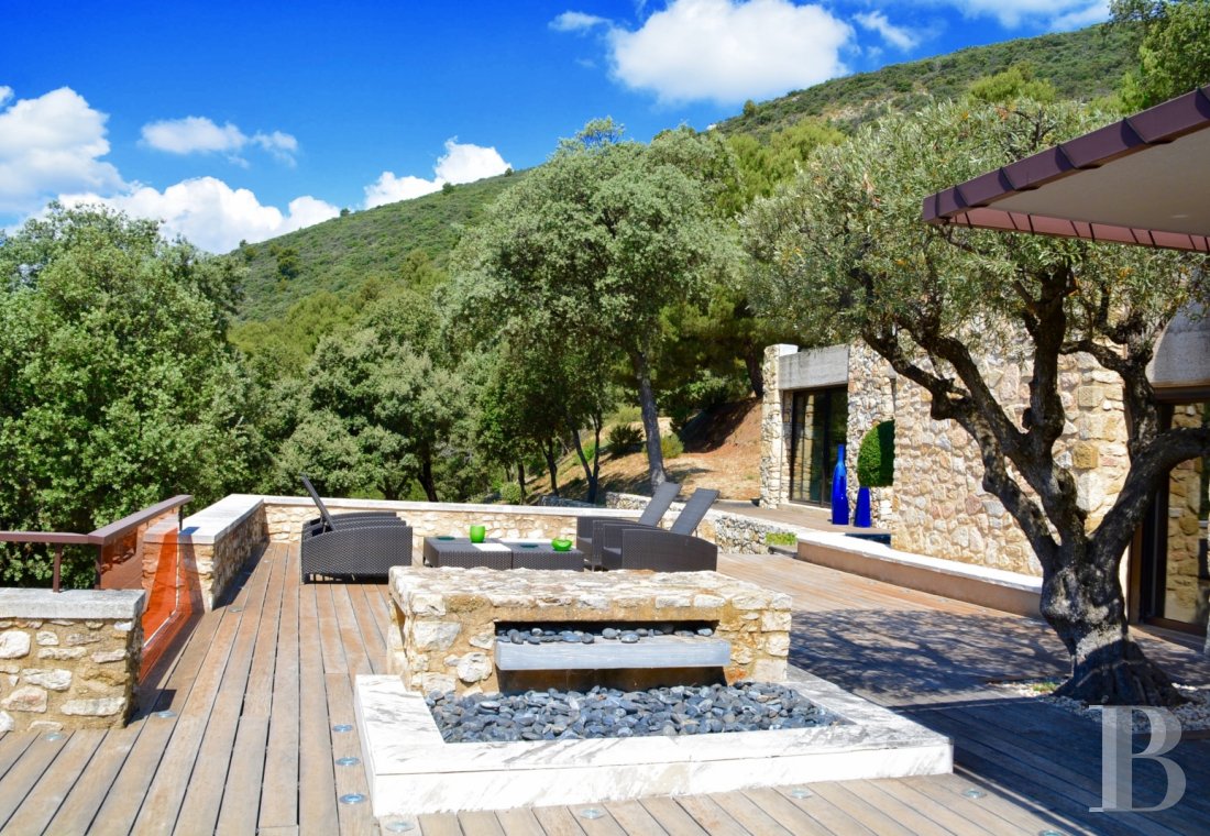 An estate spanning more than 300 hectares in the heart of Luberon