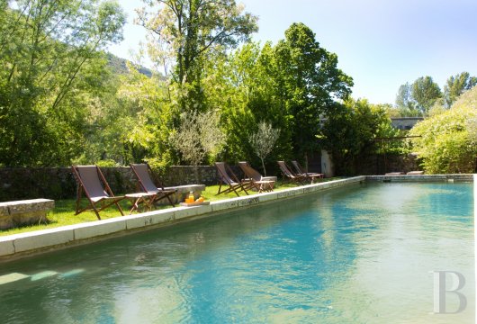 A small village chateau  with a remarkable garden  in Ardèche - photo  n°5
