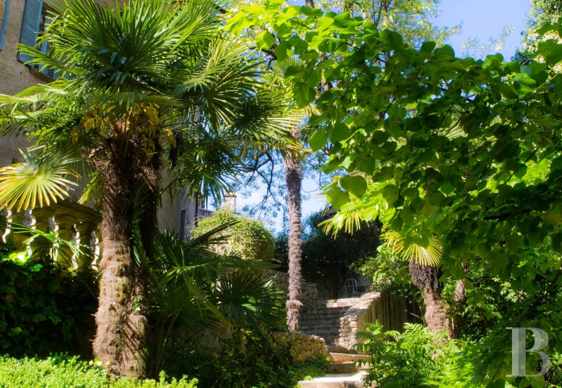A small village chateau  with a remarkable garden  in Ardèche - photo  n°11