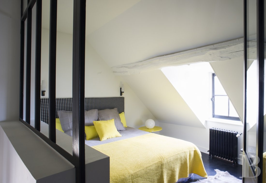 Three guest apartments at the heart of the «Town with a hundred steeples»  and an annex in the countryside that offer a modern experience  - photo  n°24