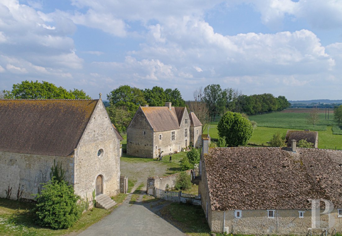 Residences for sale - pays-de-loire - A listed Benedictine priory, its original, 15th & 16th century chapel, its outbuildings  and just over 3 ha in a hamlet on the borders of the Maine and Perche regions