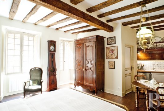 A former mansion with medieval origins now housing five bright suites in Sarlat - photo  n°19