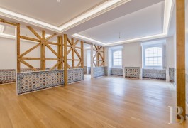 An 18th century, Pombaline style flat  in Lisbon’s historic district of Baixa in a listing building