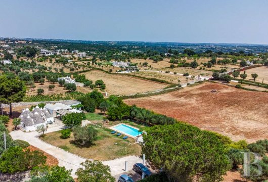 A renovated, tourist property, typical of the Apulia region  in the Itria Valley near to Ostuni