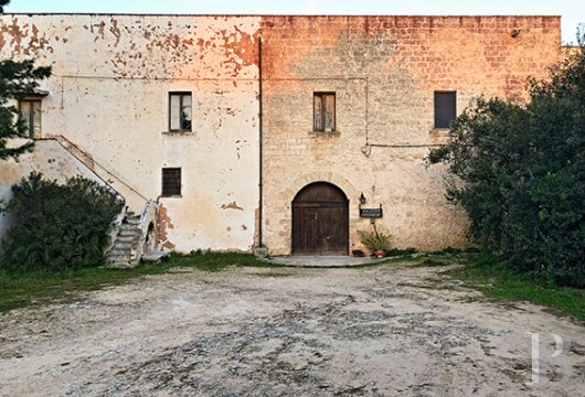 A traditional masseria farmhouse, its citrus garden and its restaurant  between Galatone and Galatina on the Salento peninsula