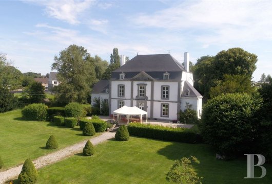 In Wallonia, an 18th-century manor house and its 4.5 ha grounds 