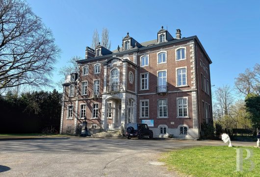 Between Brussels and Namur, a 19th-century bourgeois château and its wooded grounds.