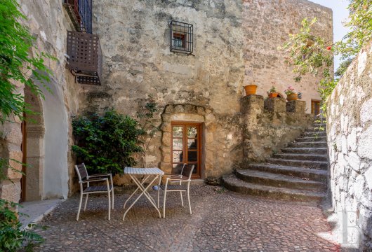 In Extremadura, in the city of the conquistadors, a Renaissance palace from the 16th century