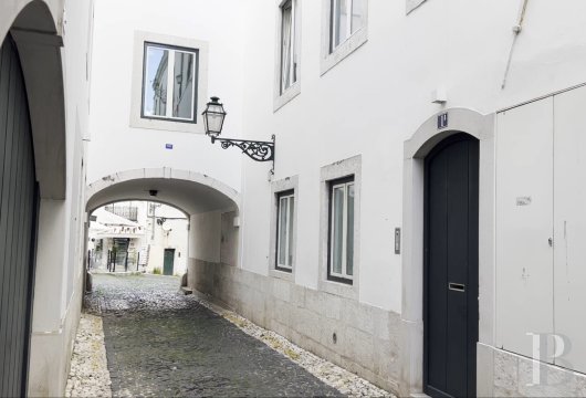 In the heart of Lisbon, in the Castle district, the former home of Contador-Mor has been transformed into a palatial ...