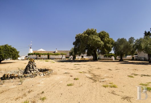 On the outskirts of Elvas, near the Guadiana River, a ninety-three-hectare forest estate with a fortified farmhouse ...